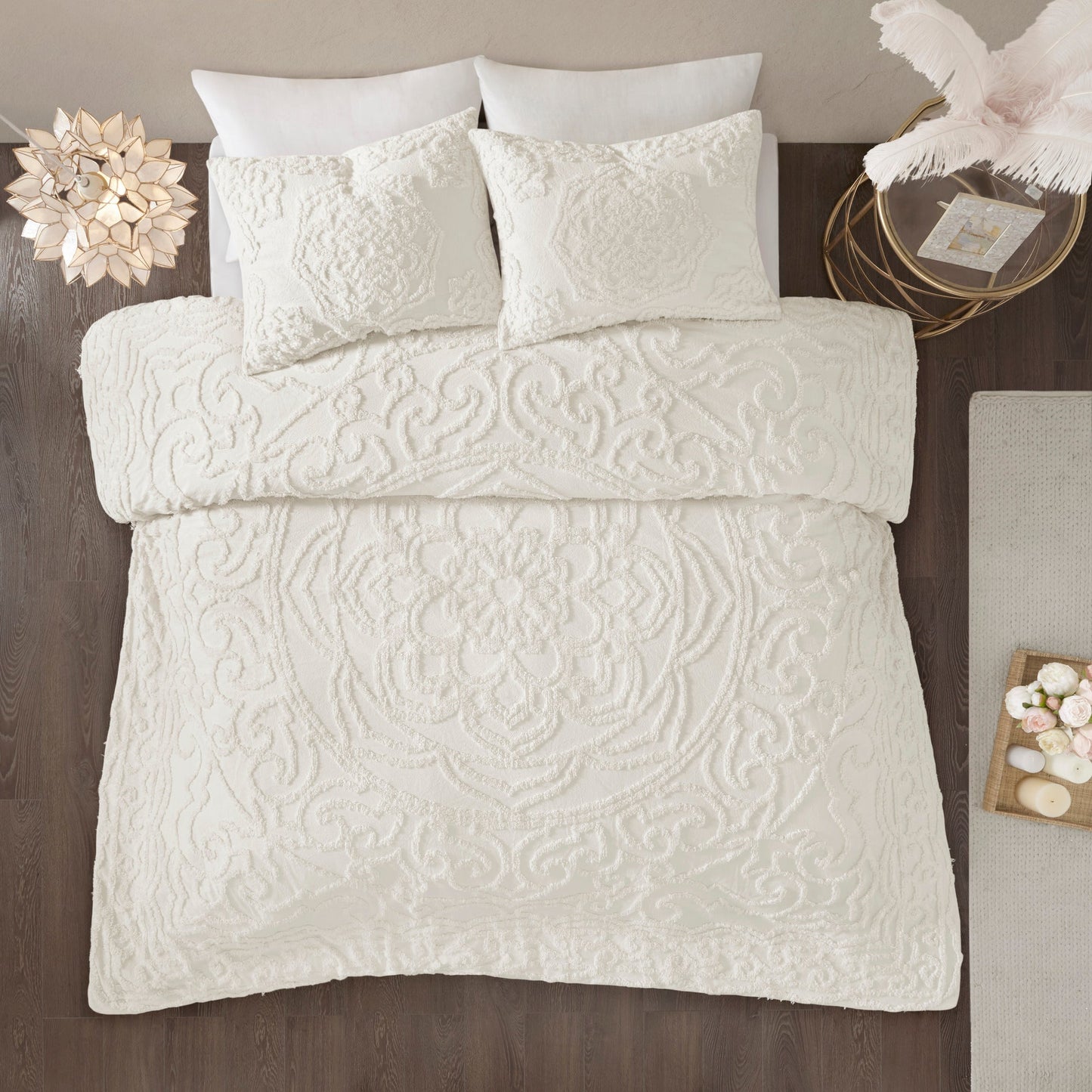 Cecily Tufted Cotton Chenille Medallion Comforter Set Blush