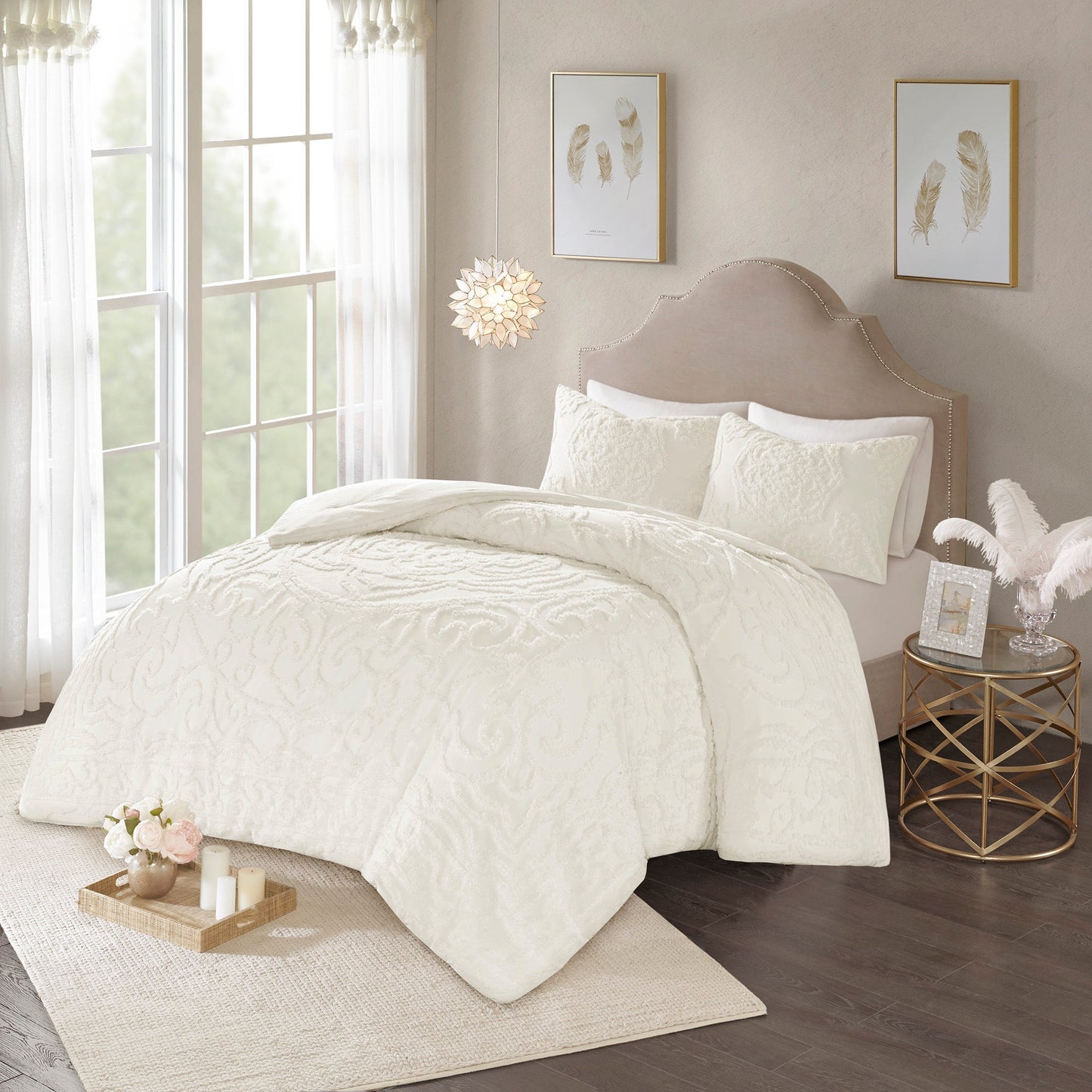 Cecily Tufted Cotton Chenille Medallion Comforter Set Blush