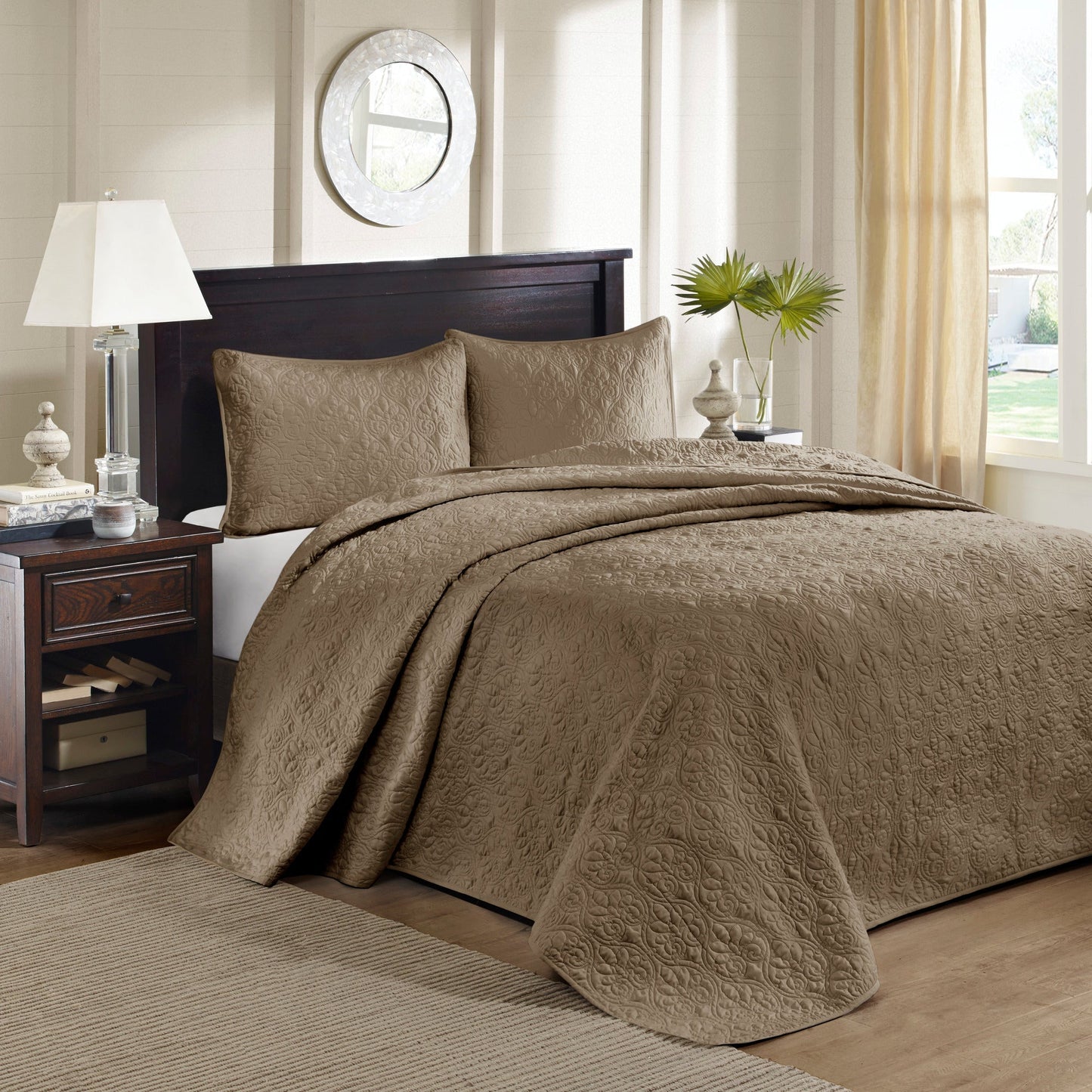 Vancouver Reversible Bedspread Set