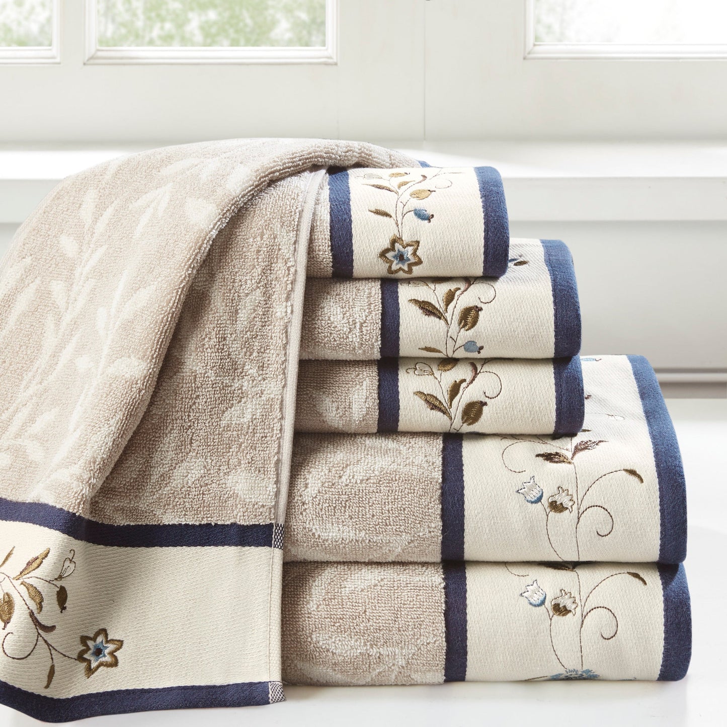 Monroe Embroidered Jacquard 6 Piece Towel Set